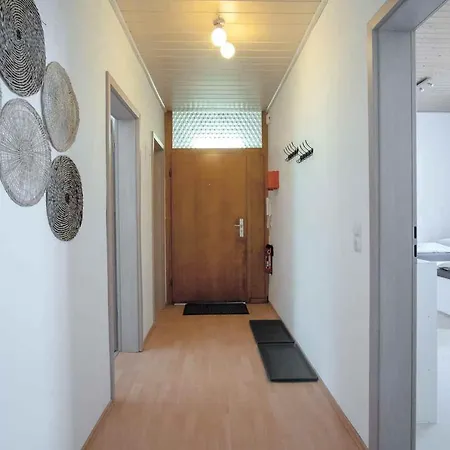 Apartment Modern & Spacious In *